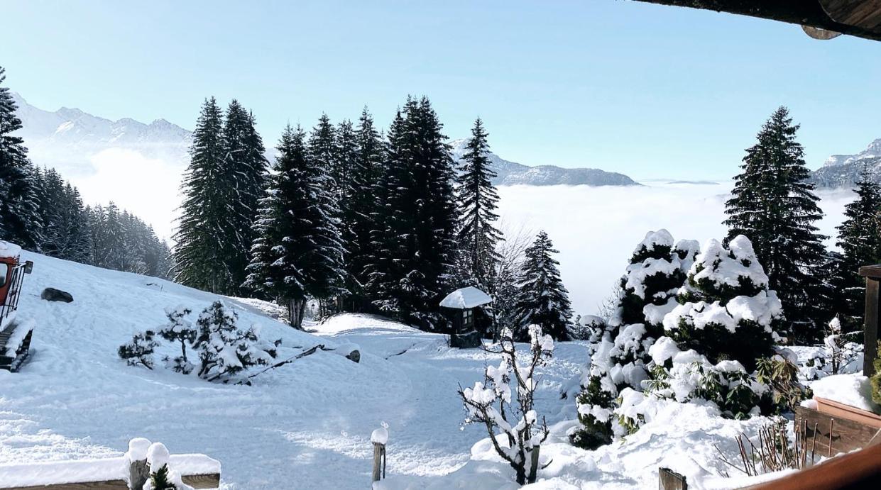 La Ferme Des Vonezins Hotell Thônes Exteriör bild