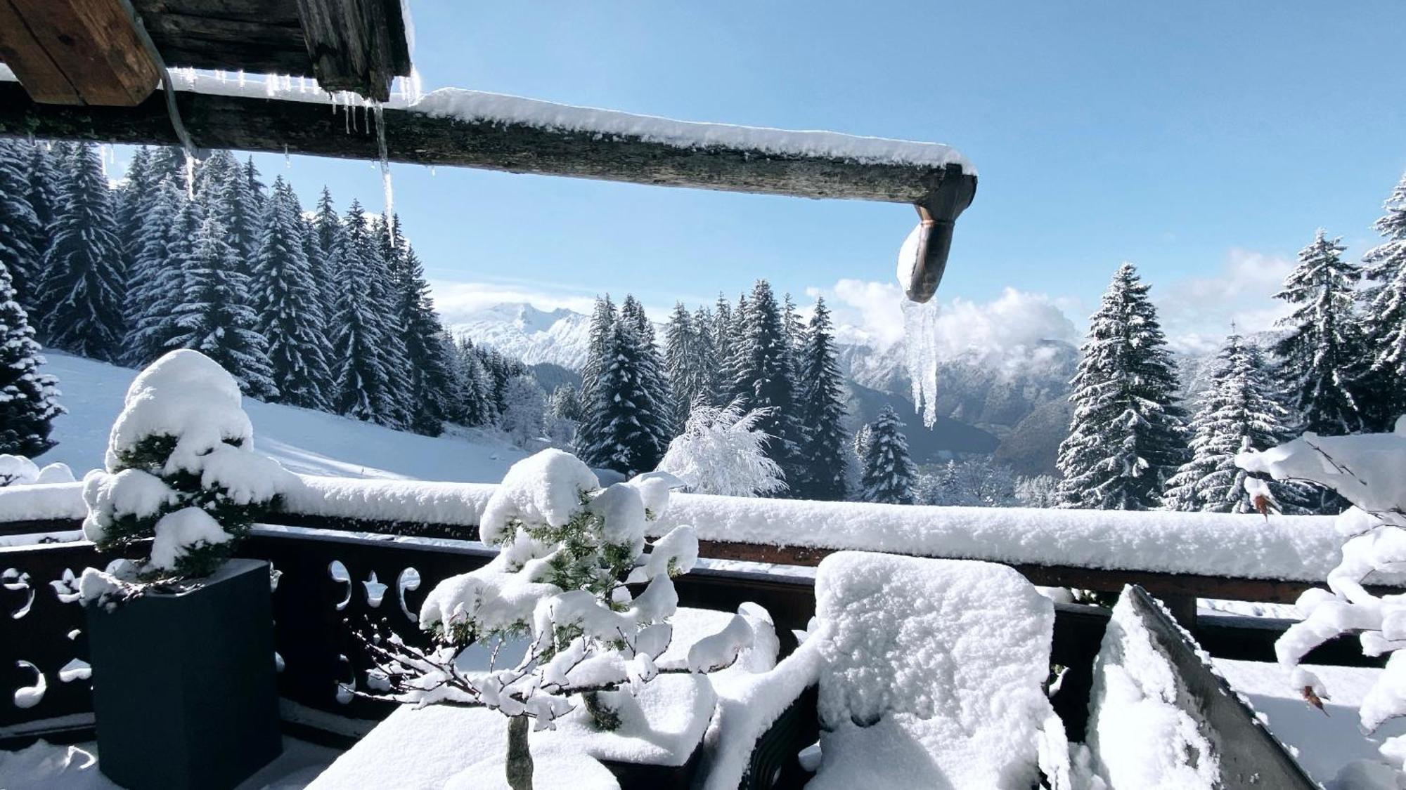 La Ferme Des Vonezins Hotell Thônes Exteriör bild